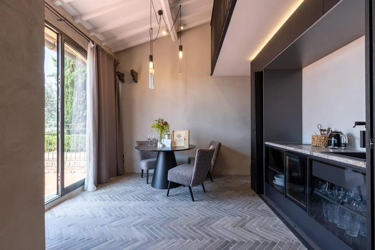 Suite Limonaia San Gimignano 0*,